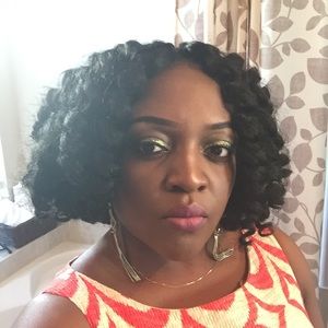 Meet your Posher, Lizette